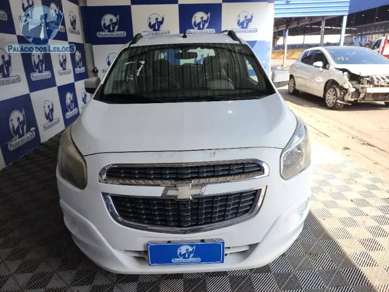 CHEV SPIN 1.8L AT LT 2014 2015