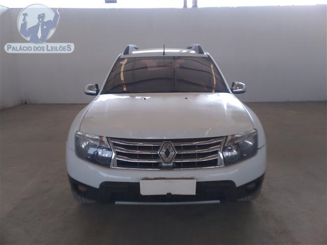 RENAULT DUSTER 20 D 4X4 2014