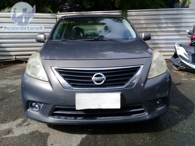 NISSAN VERSA 16SL FLEX 2013